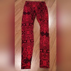 Lululemon high waisted Wunder under